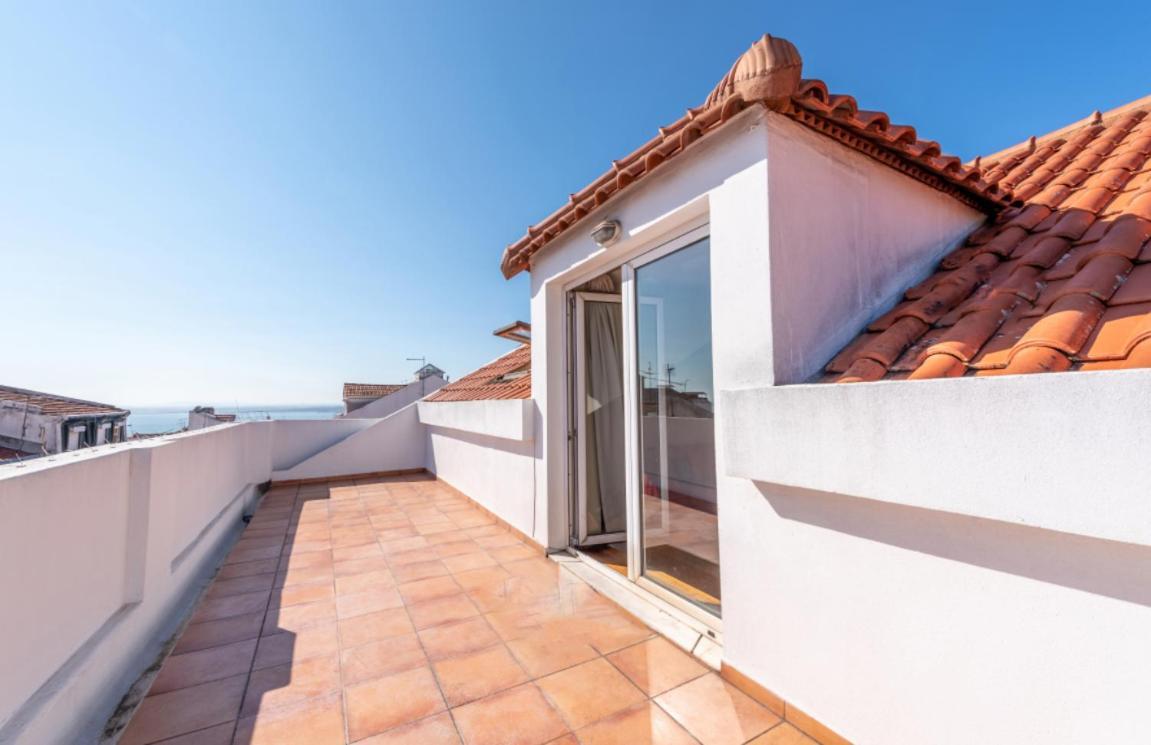 Guestready - Rare Terrace Apt, Historic Center Leilighet Lisboa Eksteriør bilde