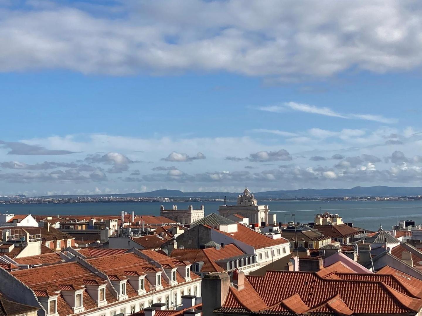 Guestready - Rare Terrace Apt, Historic Center Leilighet Lisboa Eksteriør bilde